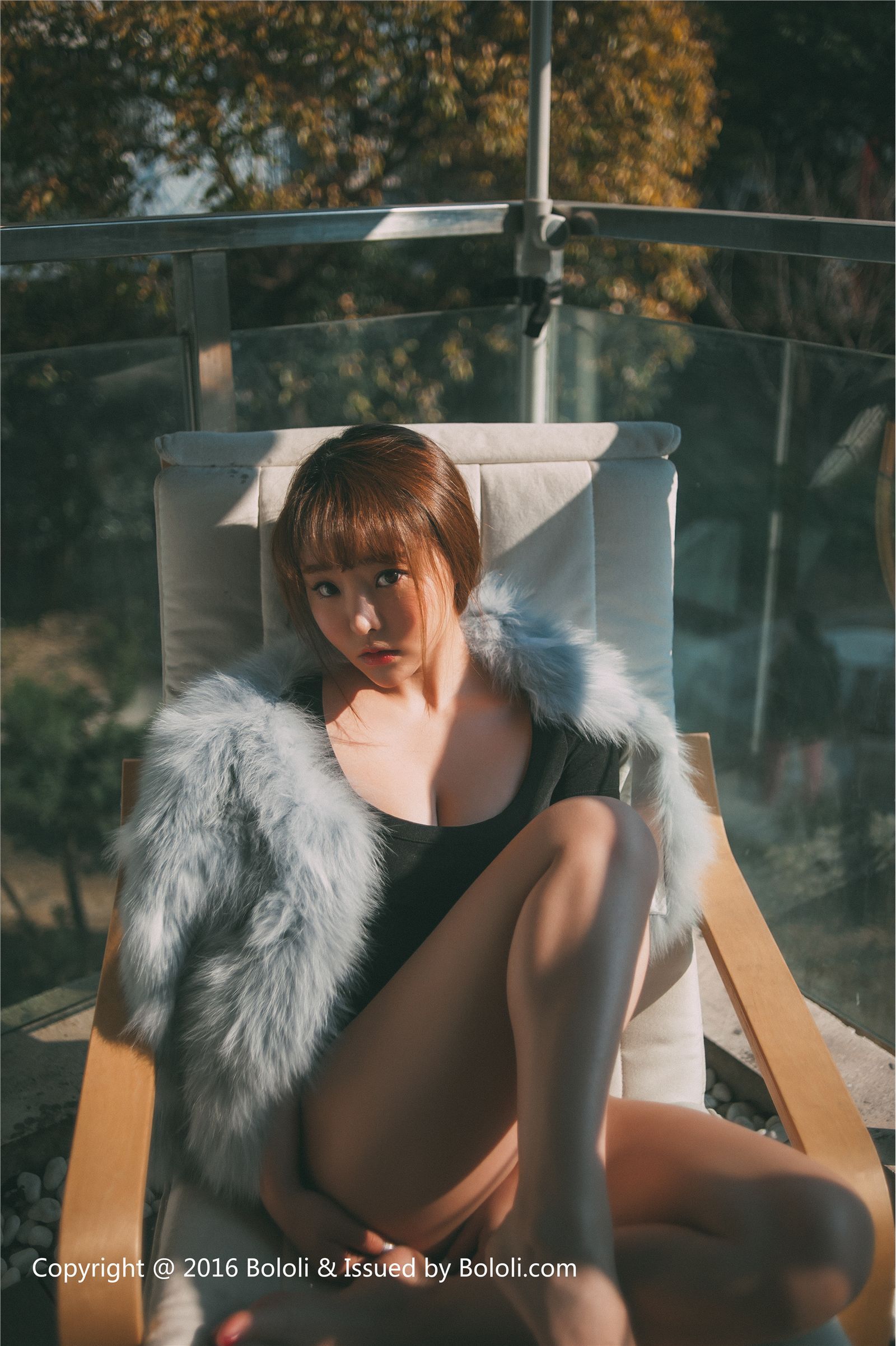 [BoLoLi波萝社] 2017.03.09 BOL027 七宝变装死库水诱惑 柳侑绮